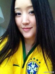 美女杨钰莹生活照,杨钰莹生活照中的甜美瞬间